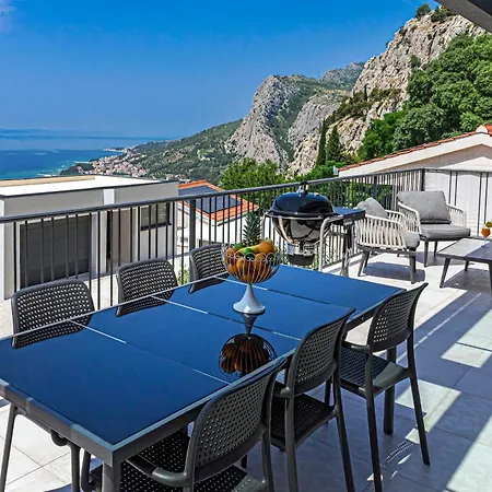 Vila The View Omis